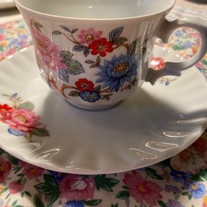 SOLD-Vintage Wunsiedel Bavarian teacup and saucer